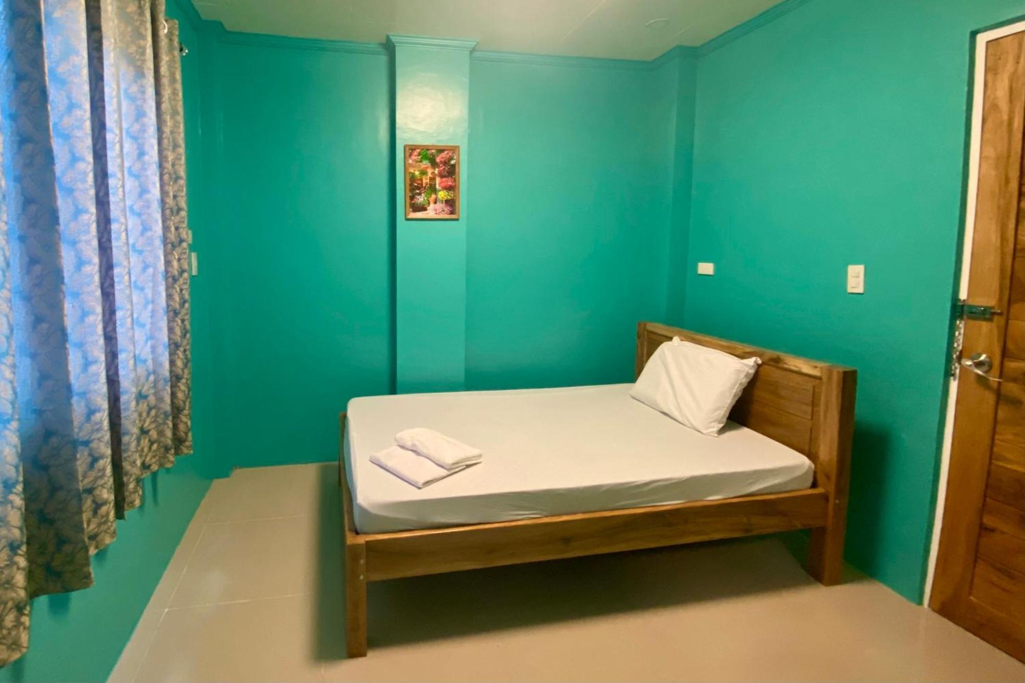 Drossgold Pension House Tubigon Quarto foto